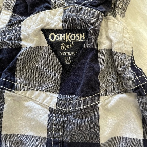 Oshkosh overalls checkered short blue and white. - Picture 6 of 6